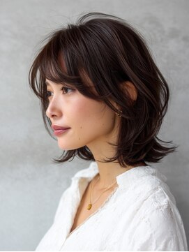 レリーオーファ 六甲(RelyOfa) 外ハネミディ