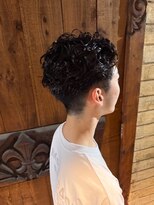 カペリマレーナ(Capelli Malena)&nbsp;くせ毛風スパイラルパーマ