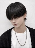 前下がりシースルーマッシュ黒髪ショート束感メンズウルフ