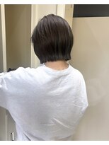 レム(Rem)&nbsp;オリーブ/レイヤーボブ