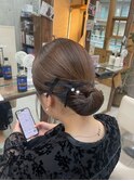 タイトシニヨン