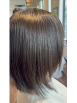 エスト(est.) プレミアム縮毛矯正×トリートメントMID