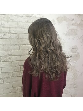 プライズ アイリス 池袋東口店(prize Iris) 透明感たっぷりベージュカラー/ダブルカラー池袋　東口