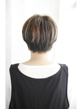 シュシュット(chouchoute) 美髪黒髪着物イルミナカラーヘルシーレイヤーデジタルパーマ/131