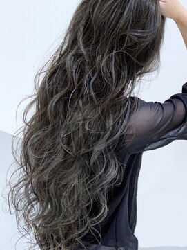 モリオフロムロンドン 泉南店(morio FROM LONDON) 外国人風シアータッチハイライト♪