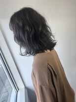 リアン(Lien)&nbsp;暗めのグレージュカラー