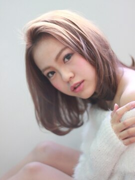 スカイ ツカグチ(Sky tsukaguchi) 大人かわいいナチュラルボブ