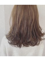 バルス(BLS)&nbsp;透明感　柔らかアッシュベージュ【 藤枝/髪質改善/カラー】