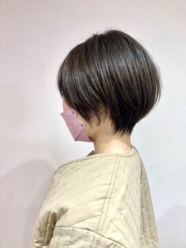 メール(Mer...) コンパクトな丸みが可愛いくびれショート○