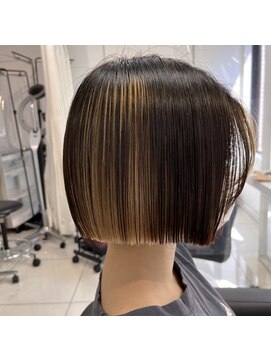 アッシュ 吉祥寺店(Ash) プツッとボブ