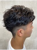 短髪ピンパーマ