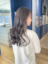 コワファースト 大分(COIFF1RST)&nbsp;グレージュカラー！インナーカラーホワイト