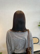 ミア(mia)&nbsp;大人シアーベージュミニウルフボブミディアムレイヤー