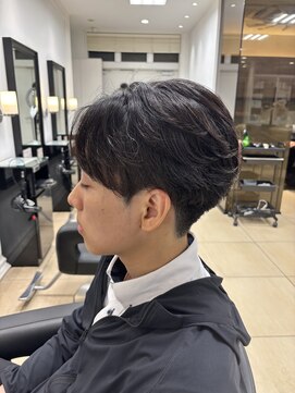 アッシュ 稲田堤店(Ash) フェザーパーマ