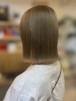 ジエクト ヴィシア(The Ect VIXIA) 切りっぱなしボブ/ハッシュボブ/くすみベージュ