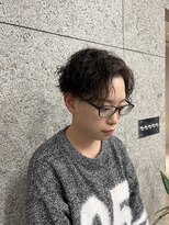 ウィールールピヴォクロス(WE RULE pivot cross)&nbsp;センターパート×アンニュイパーマショート