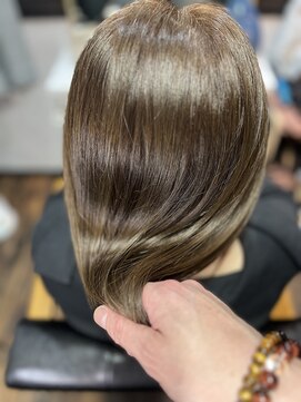 ロックス ヘアー ギャラリー(Rocks hair gallery) 【極上の艶】透明感オリーブベージュ