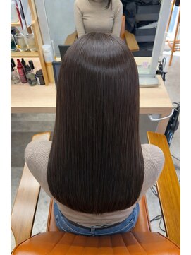 クア 北千住別邸(qua) 【北千住】 髪質改善縮毛正でつくる柔らか艶ストレート