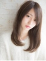 クルクル(crucru)&nbsp;大人ナチュラルなセミロングスタイル