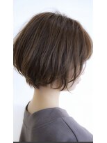 アミル(AMIL)&nbsp;前下がりショート