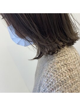 ガーランドウメダ(Garland umeda) ミディアム　切りっぱなし