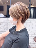 アヴァロン(AVALON) 絶壁解消×くびれ×30代40代50代×前髪長め大人ショートボブ永