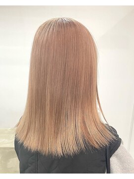 ノートエートル 西金沢(Nought etre) 20代ハイトーンカラー大人ミディアムミルクティーベージュ