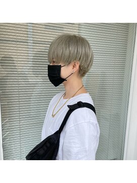 ミント(mint) ジェンダーレスショート/ショート/ハンサムショート/ブリーチ