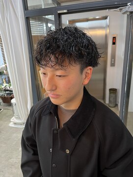 カノア(kanah) 波巻きパーマ波巻きスパイラルパーマメンズカットパーマ