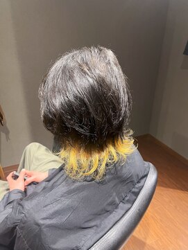 ビーダンディー(Bee dandy) ビジネスミディアムロングウルフ メンズインナーカラー