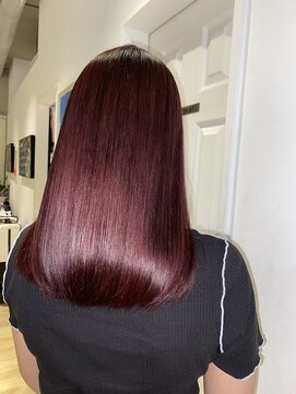 フリーラ 表参道(freera) チェリーレッド