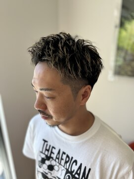 ルシードスタイルアートラッシュ(LUCIDO STYLE ARTRUSH) スパイキーショート×メッシュ×ブリーチ