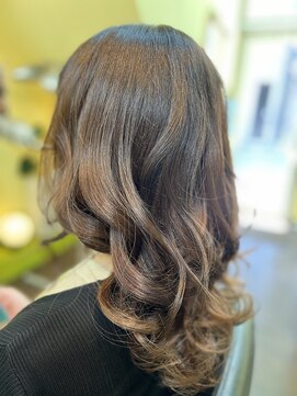 エムスリーディーミュゼステージ(M3D) ピコカラーカール仕上げ