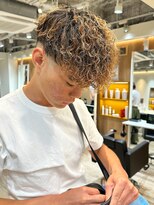 ルースト 渋谷店(ROOST)&nbsp;スペインカール×ブラウン金メッシュ