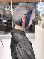 ファイブバイジエクト 堀江(FIVE by The Ect)&nbsp;ツートンカラー×インナーカラーブルー×似合わせカット×14