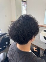 エイト(AITE)&nbsp;ベリーショート/ダークアッシュ/ニュアンスパーマ/韓国マッシュ