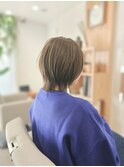 切りっぱなしレイヤーボブ×オリーブグレージュ