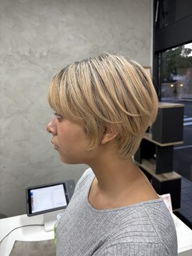 ブラスト(BLAST) ショートカット/くびれショート/ブランド