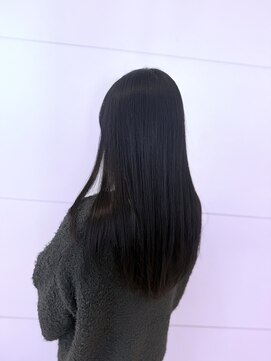 ヘアメイクアン(Hair Make Une) ムラになったブリーチ毛も暗髪カラートリートメントで艶感復活◎