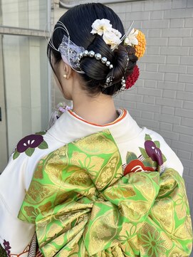 ピークアブー 銀座中央通り(PEEK-A-BOO) 成人式ヘアセットアップカチモリリボンアレンジ