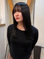 シータ 坂戸北口店(THETA) 韓国風ストレートミディ×透けバング