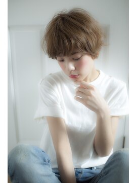 ホーミートウキョウ(HOMIE TOKYO) 無造作カール×イルミナカラー×丸みショート【西村康平】