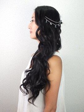ロカット サロン(Roquat Salon) ロング巻きおろしアレンジ【ヘアアレンジ/立川/立川/袴】
