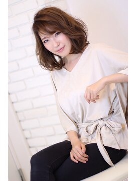 ハーツスタンダード(Hearts Standard) 【ボブ×フェミニズム3rd毛先パーマことりベージュ】の秘密♪