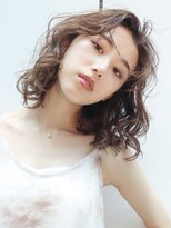 アイティー バイ アルバム 中野店(IT by ALBUM)&nbsp;スパイラルカール_クールショートピンクベージュボブルフ_28090