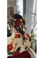 プルーフアンテナ(PROOF ANTENNA)&nbsp;ヘアアレンジ　ダウンスタイル