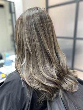 ラムシェール(LamChele) 【lamchele】シルバーグレージュ×ハイライト