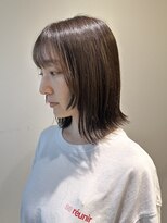 サラ ビューティー サイト 古賀店(SARA Beauty Sight) 顔周りレイヤー/顔周りカット/ミディアム/外ハネ/20代30代40代