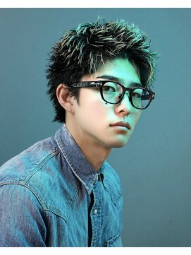 ゴールドシブヤ(GOALD SHIBUYA) スパイキーショート　スクエアショート　ブリーチカラー　レッド