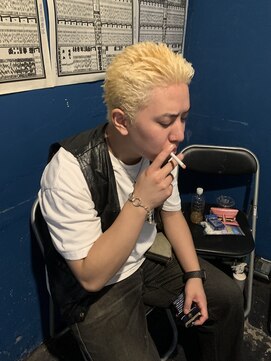 メリケンバーバーショップ フクオカ(MERICAN BARBERSHOP FUK) べリーショートダークアッシュニュアンスパーマ韓国マッシュ